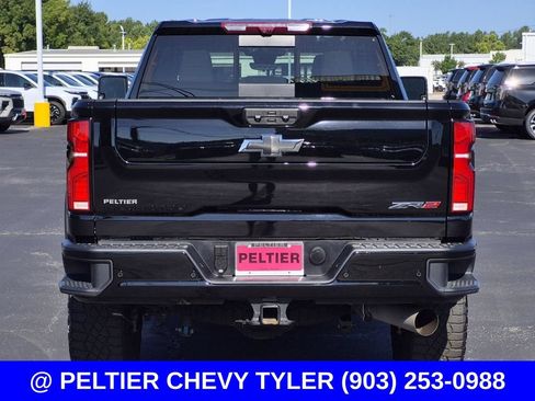 Used 2026 Chevrolet Silverado 2500 ZR2 w/ LPO, Dark Essentials Package AWD/4WD image 5