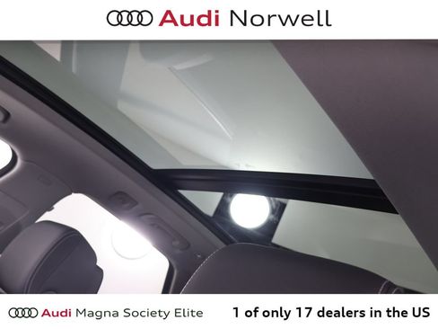 Used 2023 Audi Q5 2.0T Premium Plus w/ Premium Plus Package AWD/4WD image 9