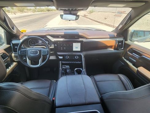 Used 2024 GMC Sierra 1500 Denali w/ Denali Reserve Package image 23