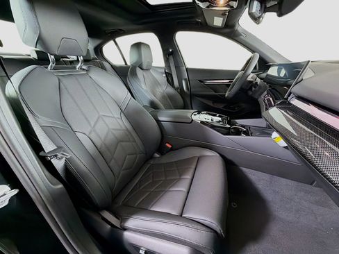 New 2026 BMW i5 eDrive40 w/ M Sport Package AWD/4WD image 31
