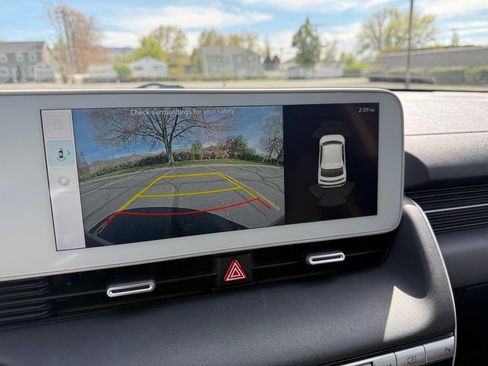 Used 2022 Hyundai Ioniq 5 SEL image 11