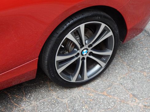 Used 2016 BMW 228i Convertible RWD image 9