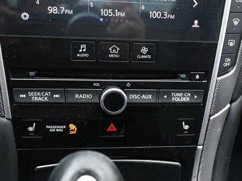 Used 2017 INFINITI Q50 3.0t Premium w/ 3.0T Premium Plus Package image 41