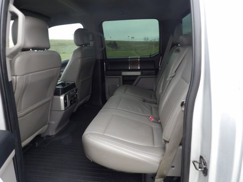 Used 2017 Ford F150 Lariat w/ Equipment Group 502A Luxury image 13