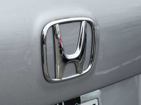 Certified 2022 Honda Pilot Touring image 30