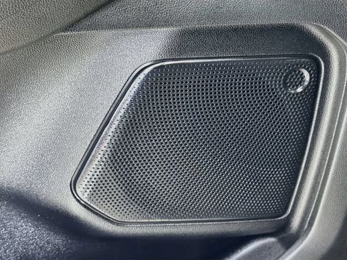 Used 2020 Ford Escape SE FWD image 23