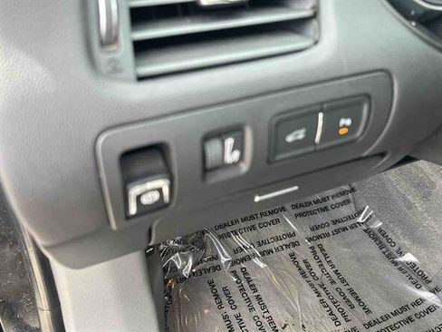 Used 2018 Chevrolet Impala Premier image 14