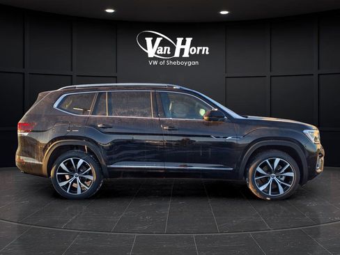 New 2026 Volkswagen Atlas SEL Premium R-Line image 2