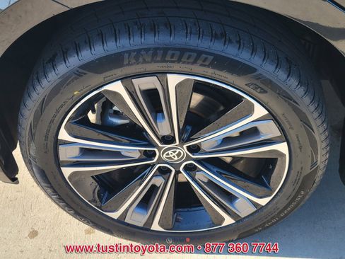 Certified 2024 Toyota bZ4X Limited image 9