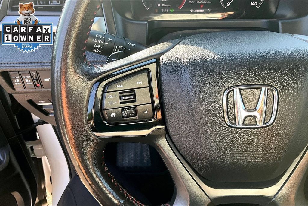 Used 2025 Honda Odyssey Sport-L image 18