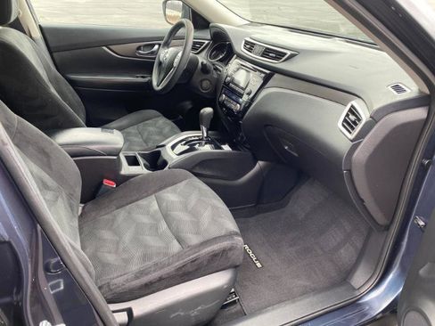Used 2014 Nissan Rogue SV image 15
