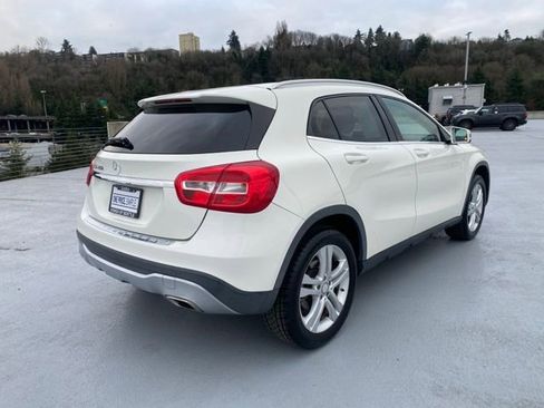 Used 2018 Mercedes-Benz GLA 250 image 8