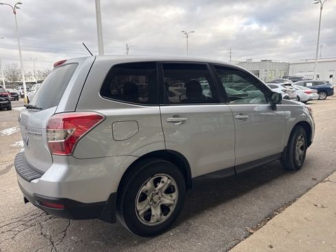 Used 2014 Subaru Forester 2.5i image 4