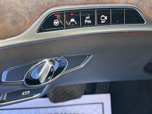Used 2015 Mercedes-Benz S 550 4MATIC Sedan image 19