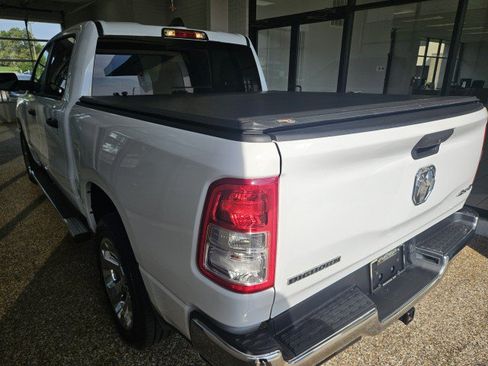 Used 2023 RAM 1500 Big Horn AWD/4WD image 4