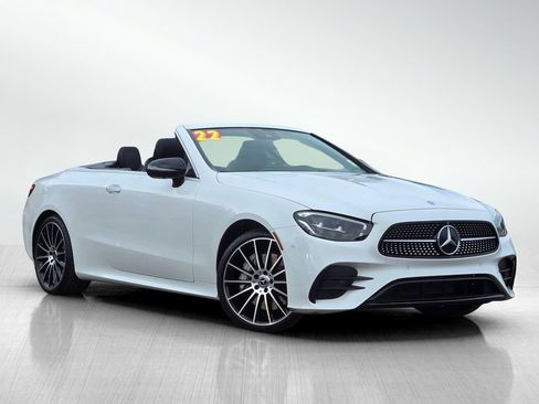 Used 2022 Mercedes-Benz E 450 4MATIC Cabriolet image 2