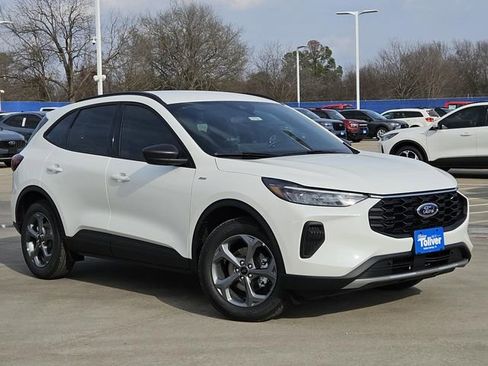 New 2026 Ford Escape ST-Line w/ Tech Pack #1 image 2