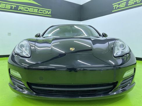 Used 2011 Porsche Panamera S RWD image 3