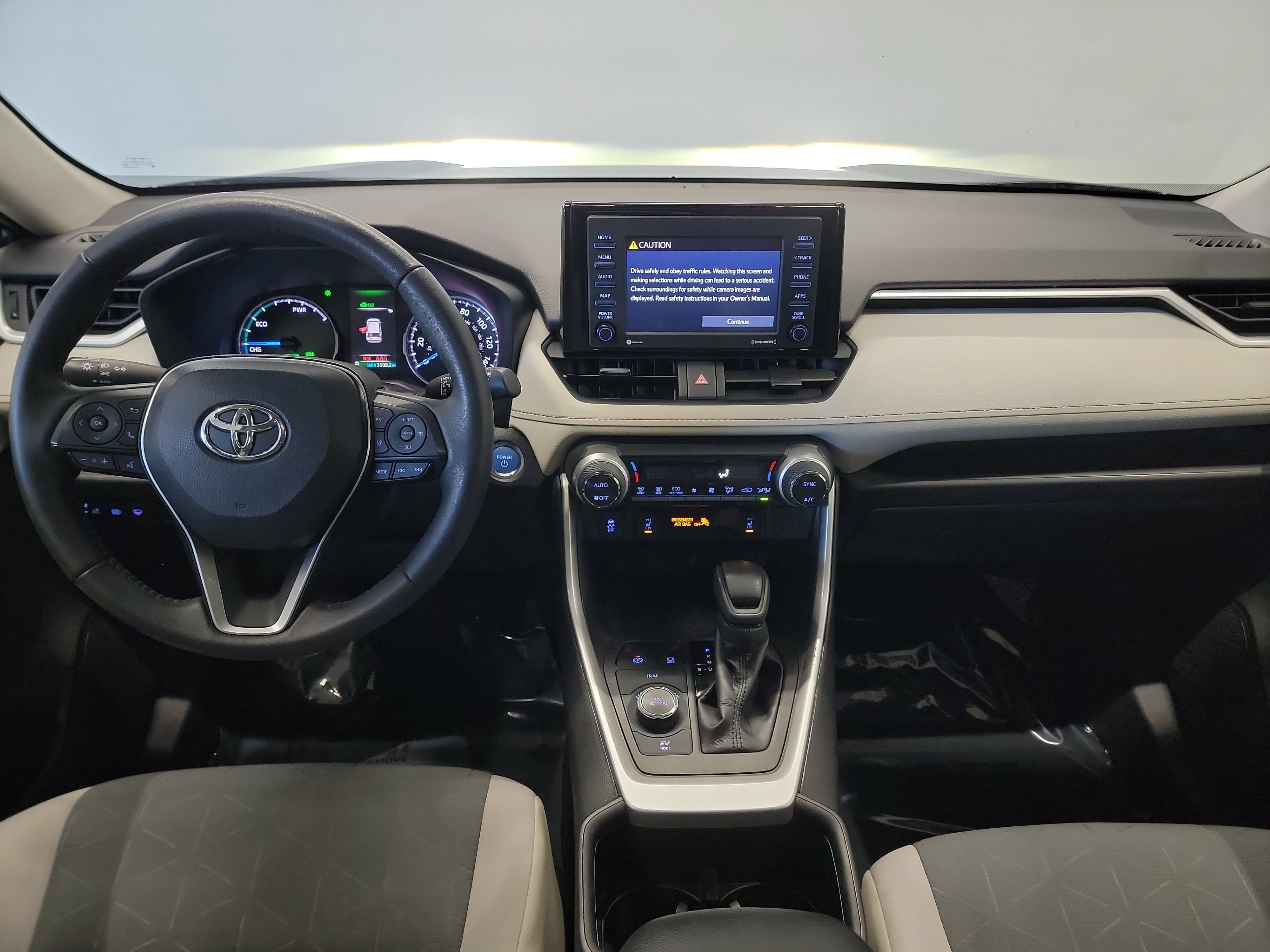Used 2022 Toyota RAV4 XLE w/ Convenience Package AWD/4WD image 15