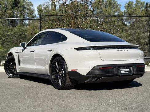 Certified 2023 Porsche Taycan GTS image 3