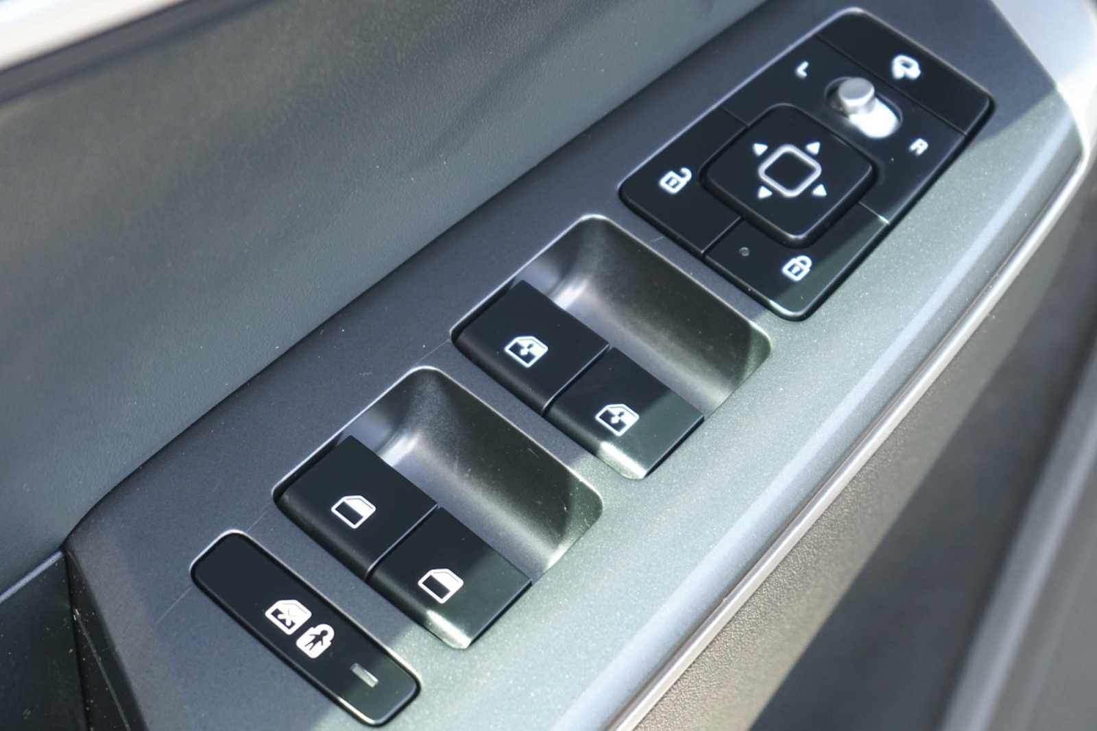 Certified 2024 Kia EV6 Light RWD image 17