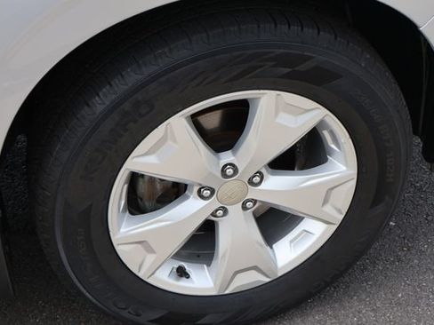 Used 2016 Subaru Forester 2.5i Premium w/ Popular Package #1 AWD/4WD image 26