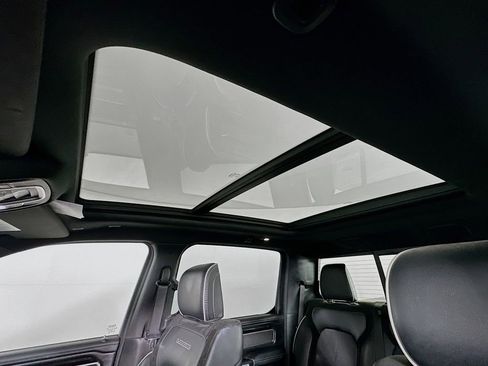 Certified 2021 RAM 1500 Laramie image 31