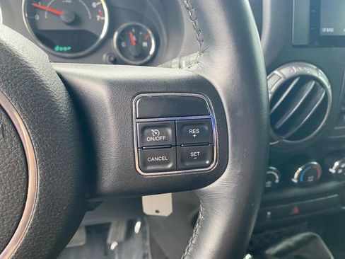 Used 2015 Jeep Wrangler Unlimited Sport w/ Quick Order Package 23S AWD/4WD image 19