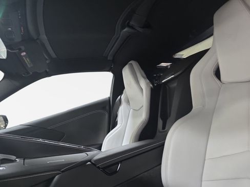 Used 2020 Chevrolet Corvette Stingray Coupe w/ 1LT image 23