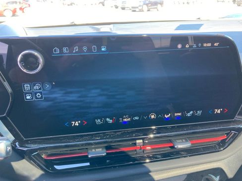 New 2025 Chevrolet Silverado EV RST image 27