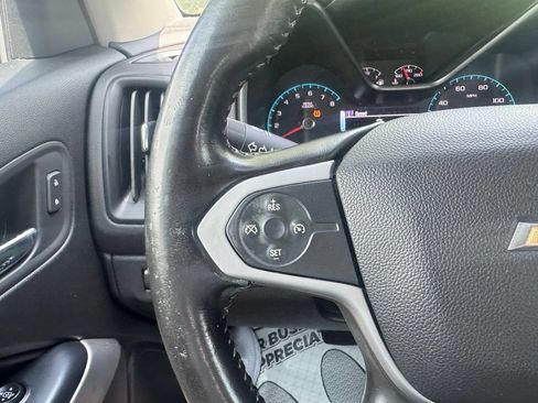 Used 2018 Chevrolet Colorado LT w/ LT Convenience Package RWD image 19