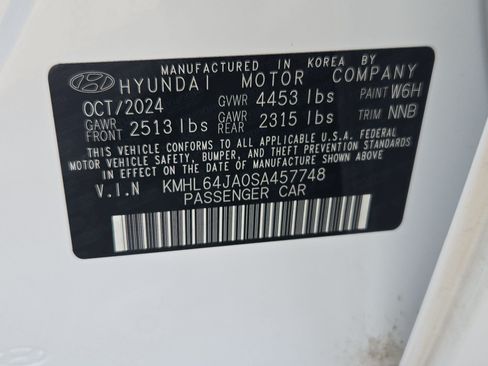 Used 2025 Hyundai Sonata SEL FWD image 33