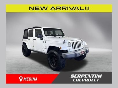 Used 2018 Jeep Wrangler Unlimited Sahara w/ Connectivity Group