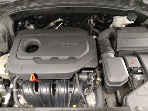 Used 2018 Hyundai Santa Fe Sport w/ 2.4L Value Package 02 image 30