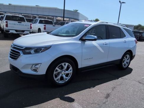 Certified 2020 Chevrolet Equinox Premier FWD image 4