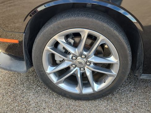 Used 2022 Dodge Challenger GT image 7