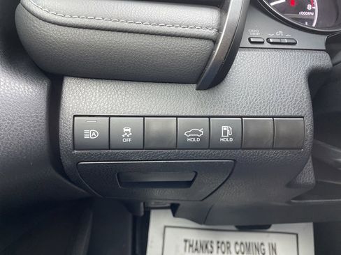 Used 2024 Toyota Camry SE image 22