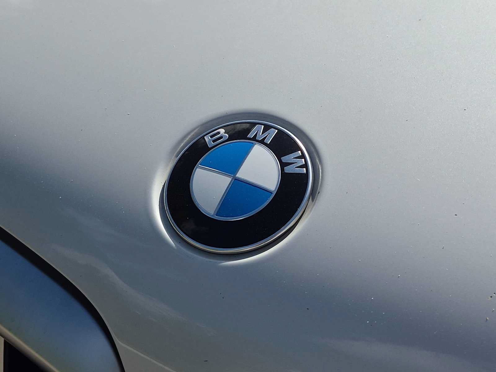 Used 2025 BMW X5 xDrive40i w/ Parking Assistance Package AWD/4WD image 11