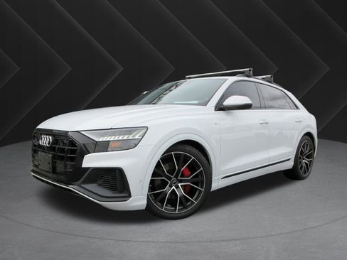 Used 2020 Audi Q8 Prestige w/ Prestige Package image 1