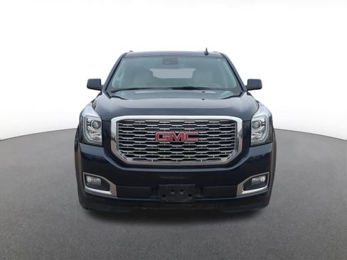 Used 2019 GMC Yukon XL Denali w/ Open Road Package image 9