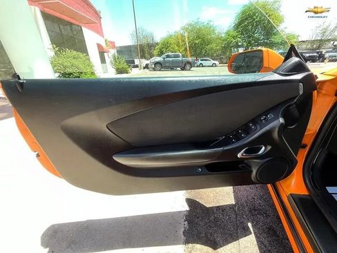 Used 2014 Chevrolet Camaro LT RWD image 10