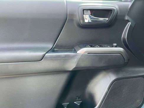 Used 2018 Toyota Tacoma TRD Pro image 17