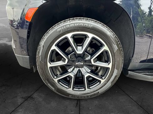 Used 2023 Chevrolet Tahoe RST w/ Luxury Package AWD/4WD image 14
