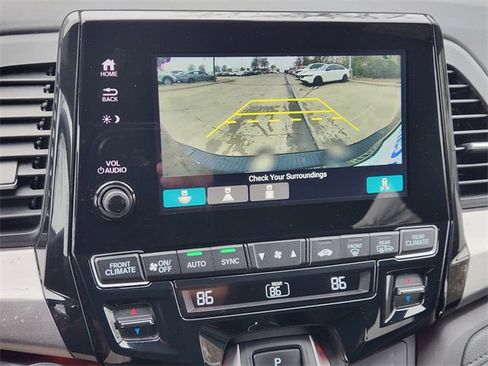 Used 2024 Honda Odyssey Sport image 26