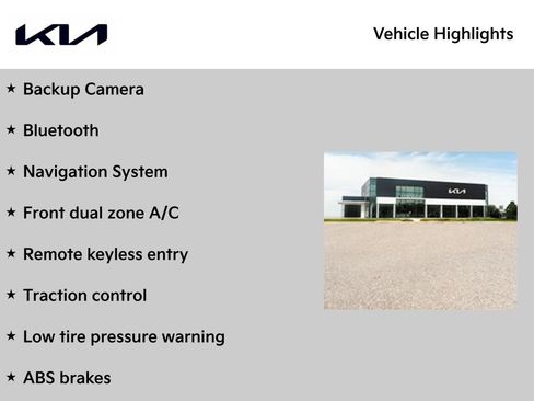 Used 2018 Toyota Highlander XLE image 2