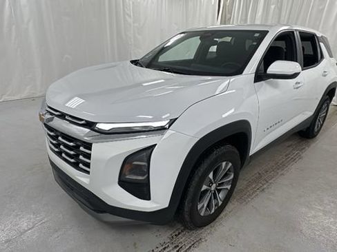 Used 2025 Chevrolet Equinox LT image 7