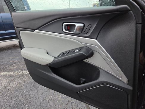 Certified 2025 Acura Integra FWD image 18