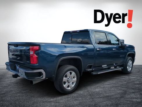 Used 2020 Chevrolet Silverado 2500 LTZ w/ LTZ Plus Package AWD/4WD image 3