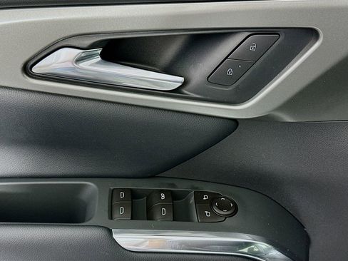 New 2026 Chevrolet Traverse LT FWD image 19