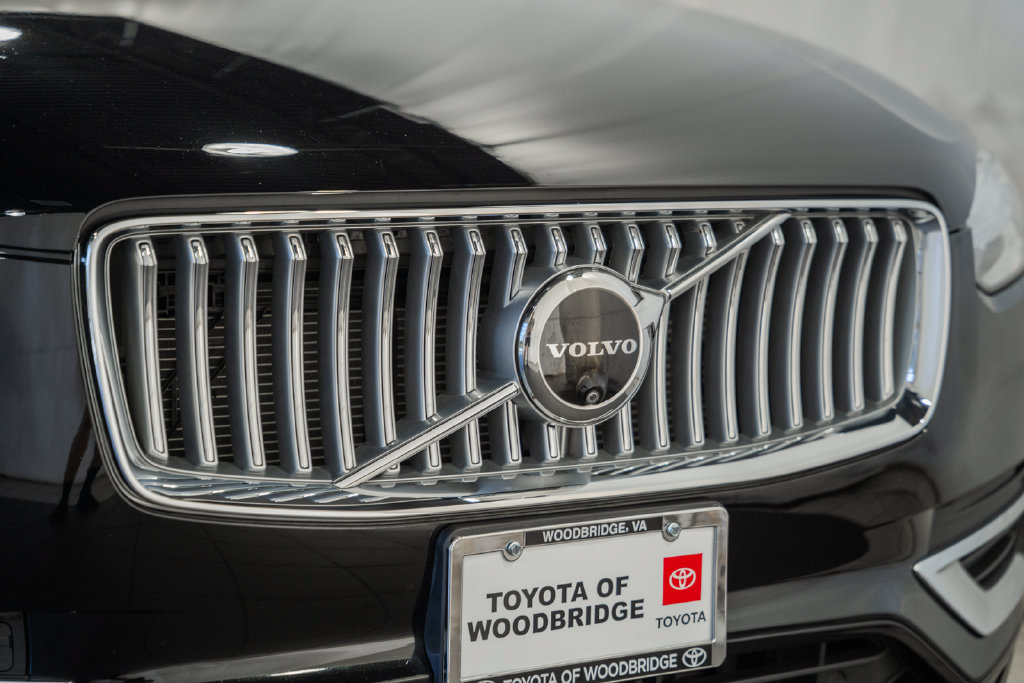 Used 2024 Volvo XC90 B6 Plus AWD/4WD image 10